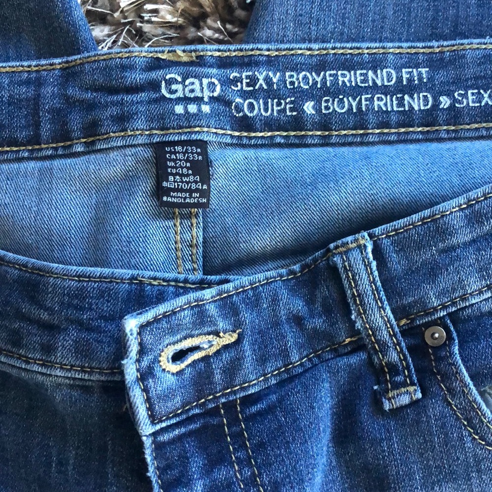Gap women’s jeans size 16